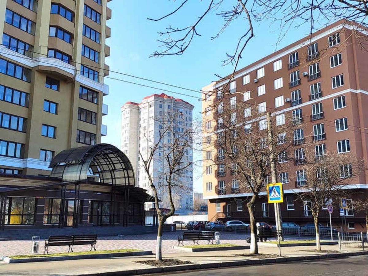 Мелодия Прованса В Старом Центре Charkov Exteriér fotografie